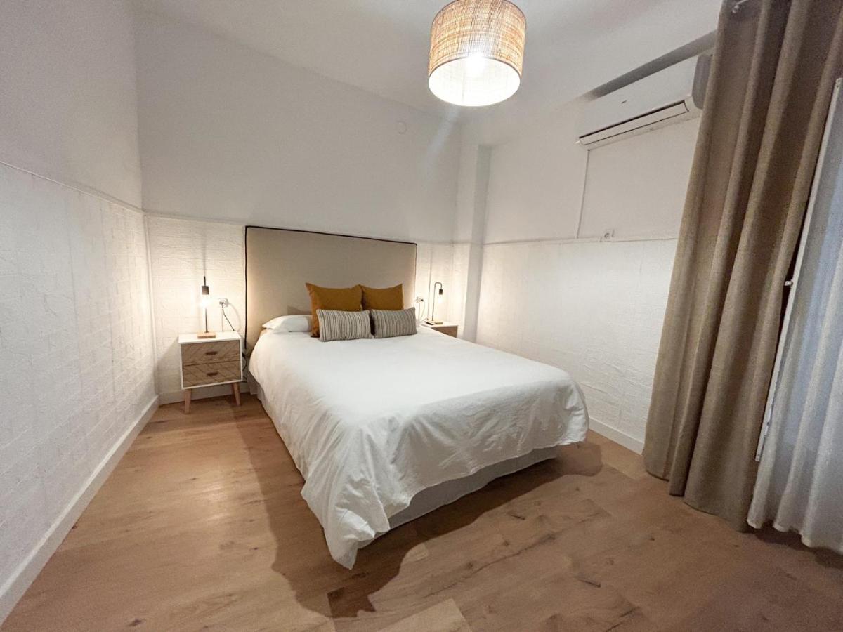Apartamento Plaza Castilleja de la Cuesta Εξωτερικό φωτογραφία